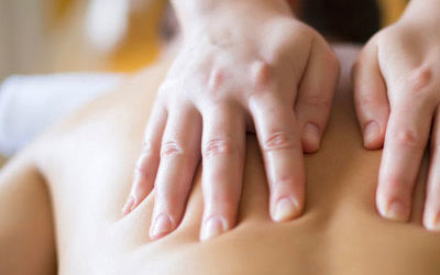Tipos de masajes relajantes: superar el estrés diario
