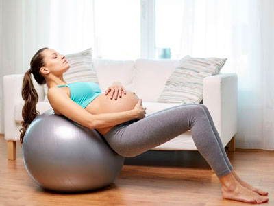 Gimnasia para embarazadas. ¿Se puede realizar deporte en periodo de gestación?